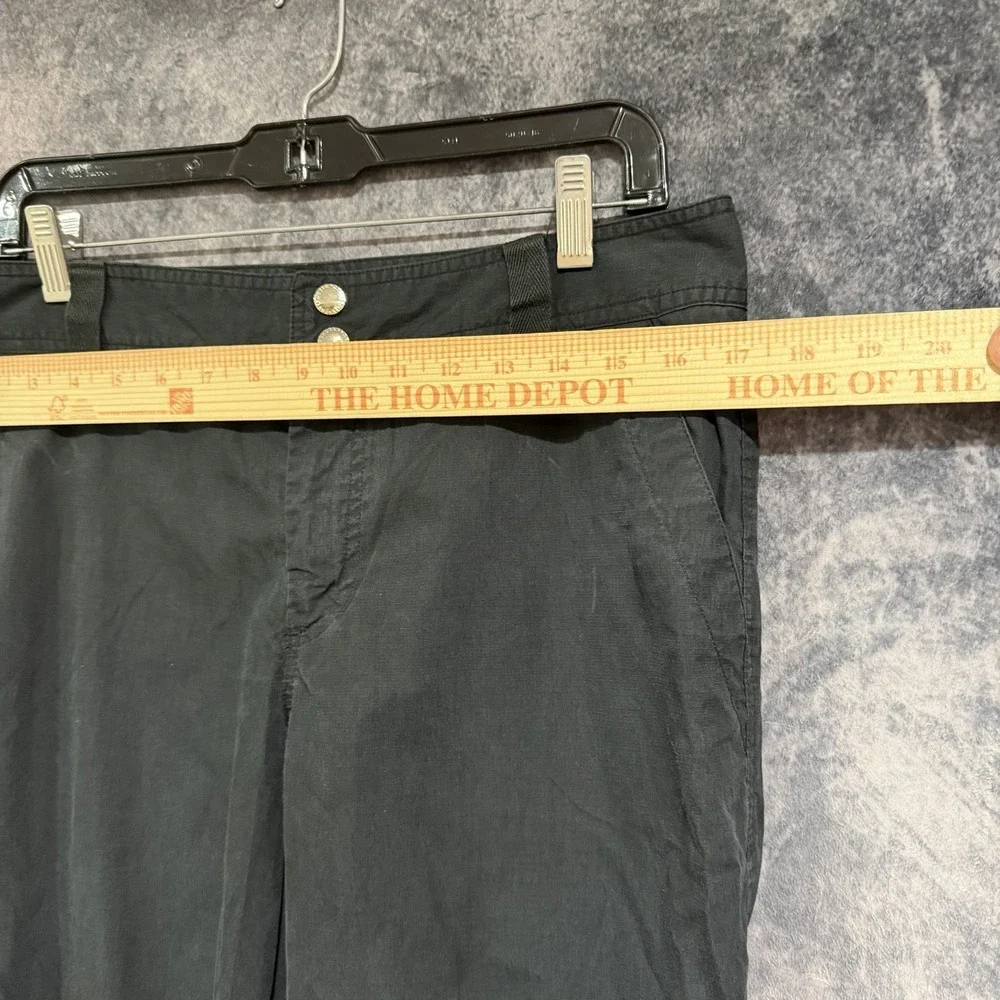 lauren ralph lauren Women's Black Cargo Crop Pants Pockets Button Up Hem 8